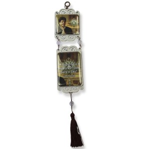 MO413741 - Móbile São Carlo Acutis MDF Resinado - 36x6,3cm