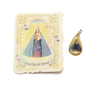 CM14008 - Cartão N. Sra. de Nazaré c/ Medalha - 7,5x6cm