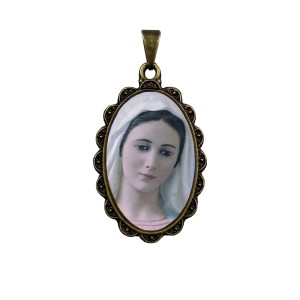 MD128204 - Medalha N. Sra. Rainha da Paz Rendada Ouro Velho - 4,2x2,5cm