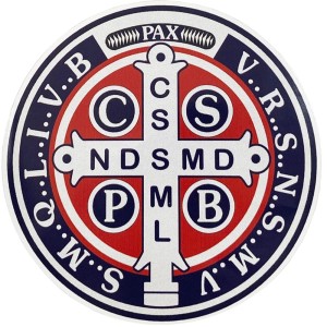 AD82182 - Adesivo Medalha de São Bento - 13,5x13,5cm