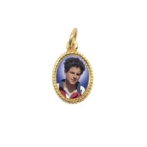 MD102240P20 - Medalha de Alumínio Oval Pequena Dourada c/ 20un.  São Carlo Acutis - 1,5x1cm